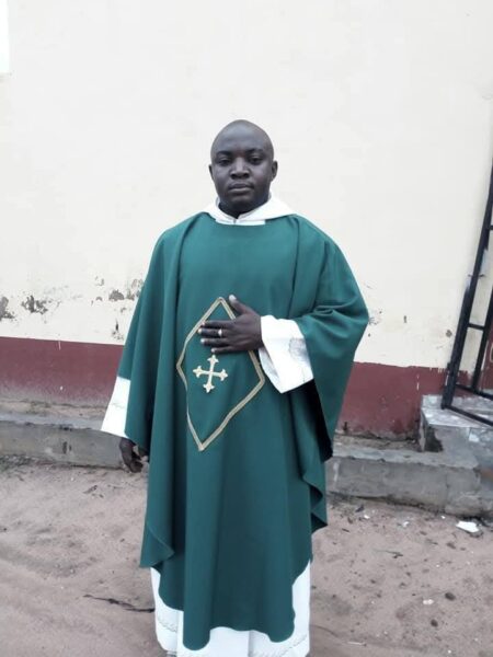 NIGER PRIEST